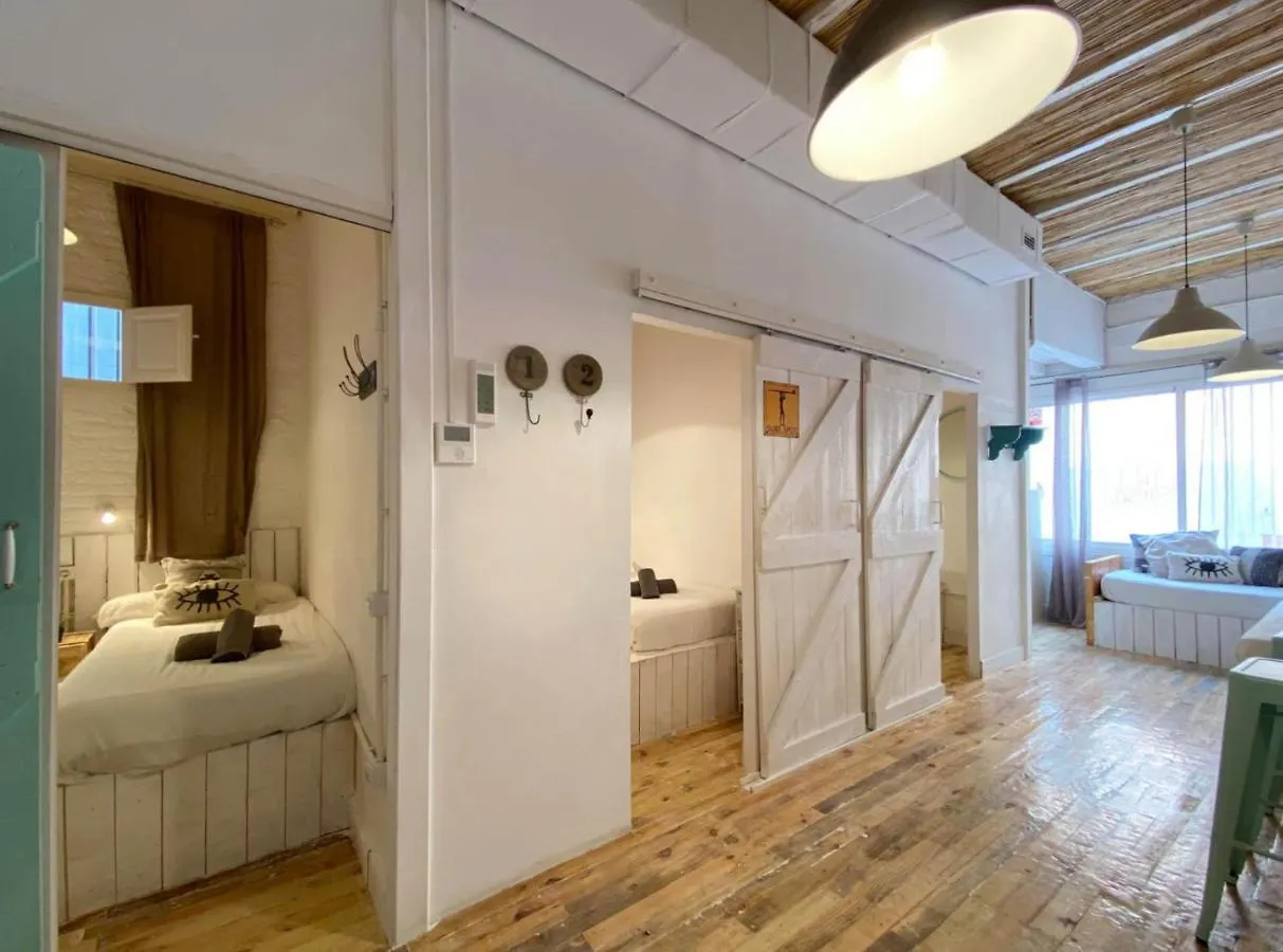 Fridays Flats Casa Aquamarine Villa Barcelona 0*,  Spain