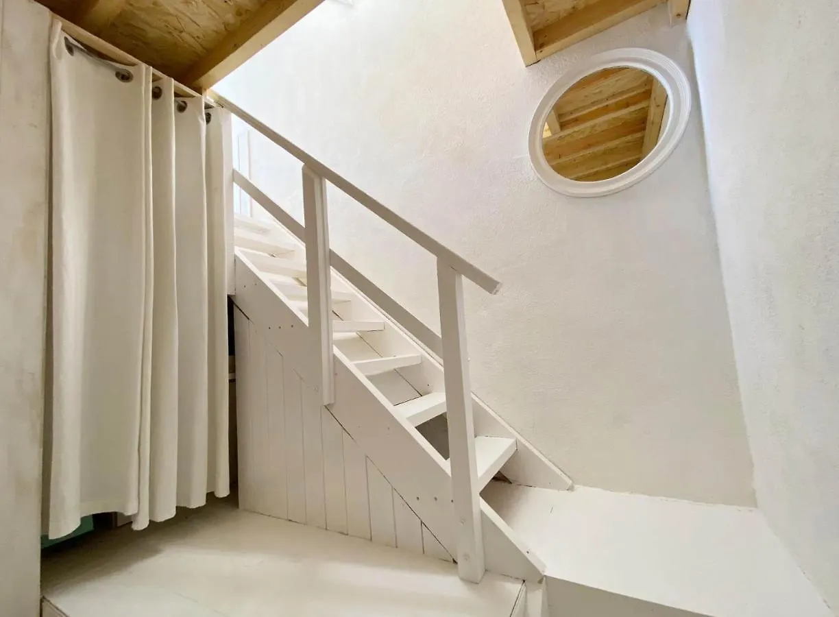 Fridays Flats Casa Aquamarine Villa Barcelona Spain