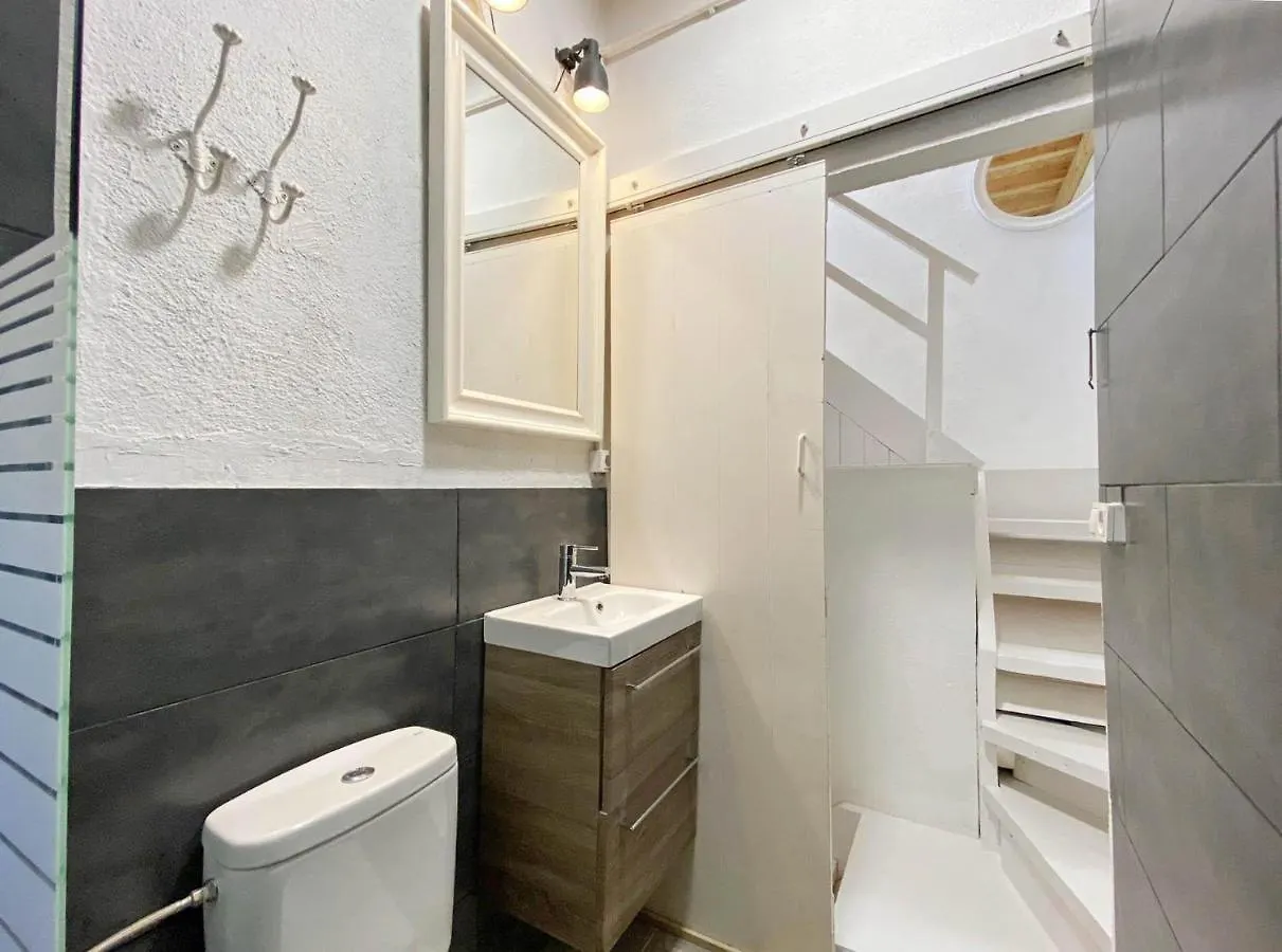 Fridays Flats Casa Aquamarine Villa Barcelona Spain
