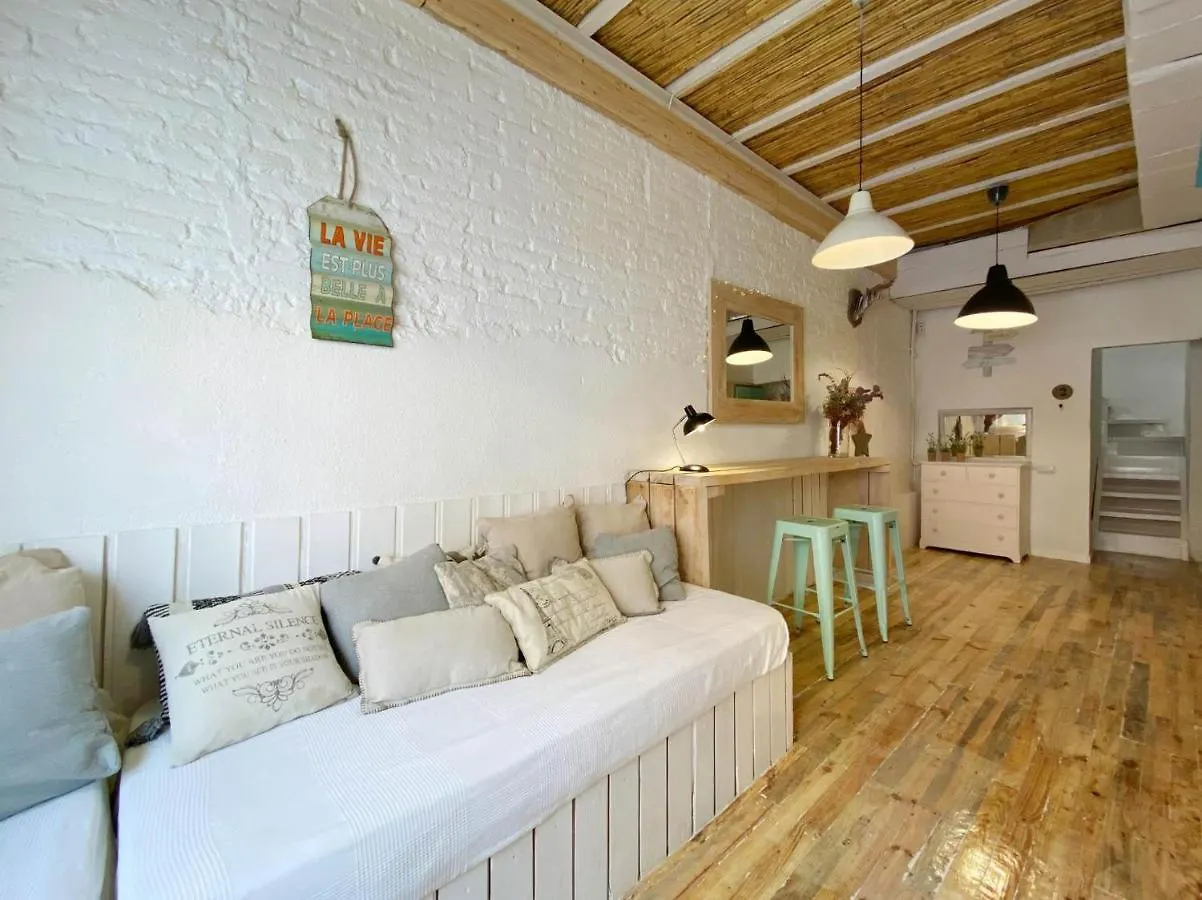 Fridays Flats Casa Aquamarine Villa Barcelona